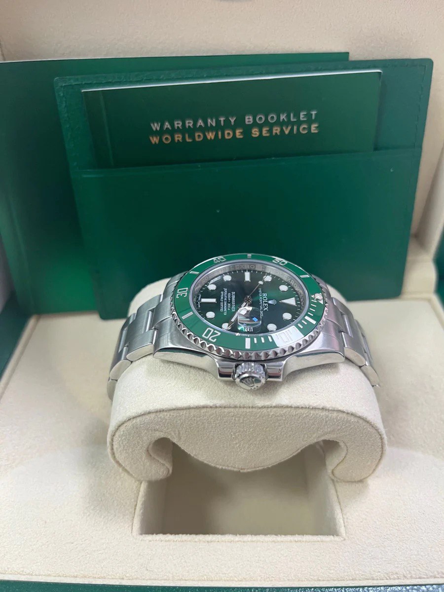 Submariner Hulk 116610LV 41 mm
